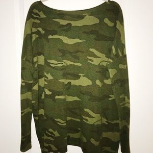 Piko Camo Print Long Sleeved Top
